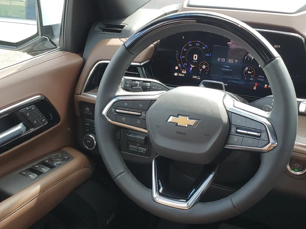 New 2026 Polar White Tricoat Chevrolet High Country image 28