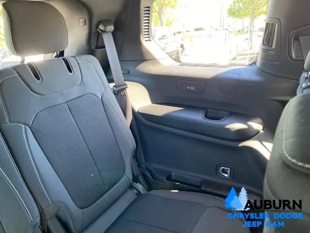 New 2026 Bright White Clearcoat Jeep Laredo X image 21