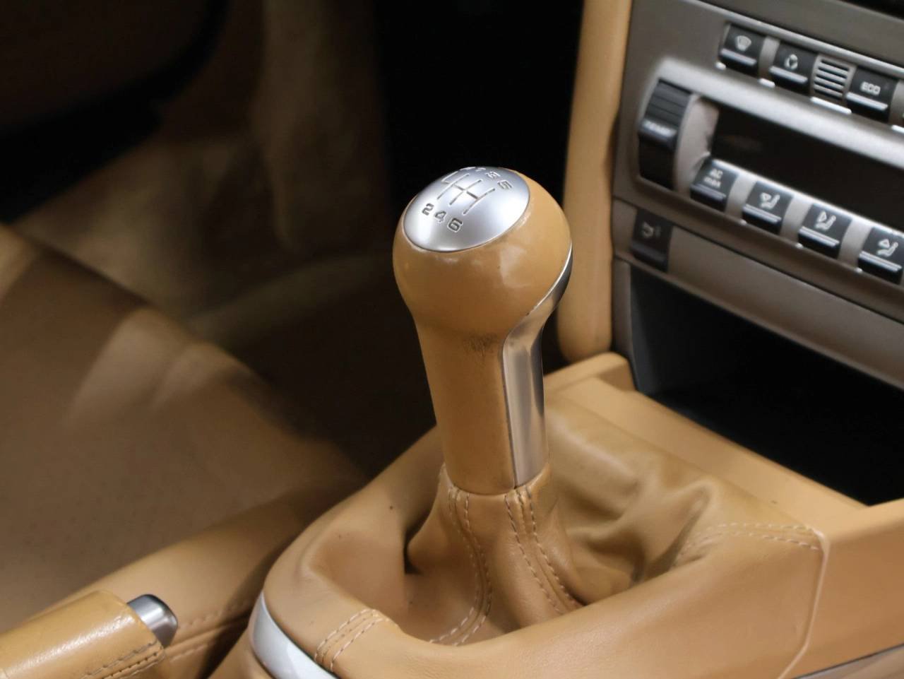 Used 2006 Arctic Silver Metallic Porsche S image 19