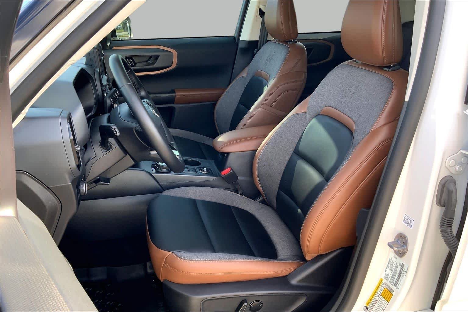 Pre-Owned 2024 Ford Bronco Sport Outer Banks