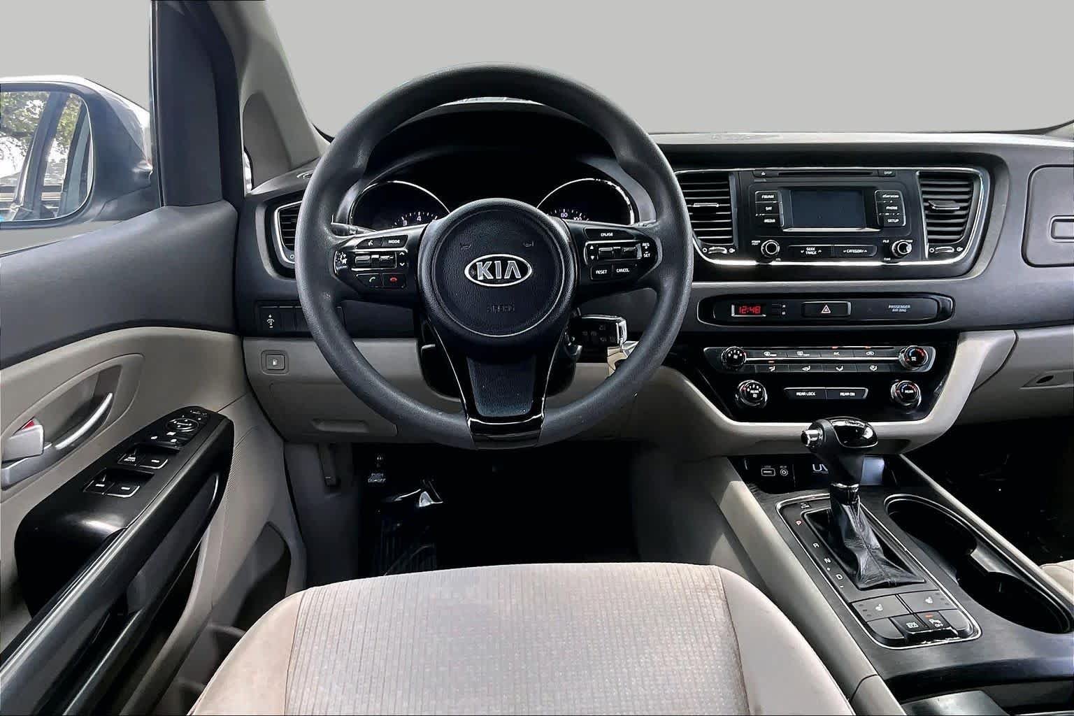 Pre-Owned 2016 Kia Sedona LX