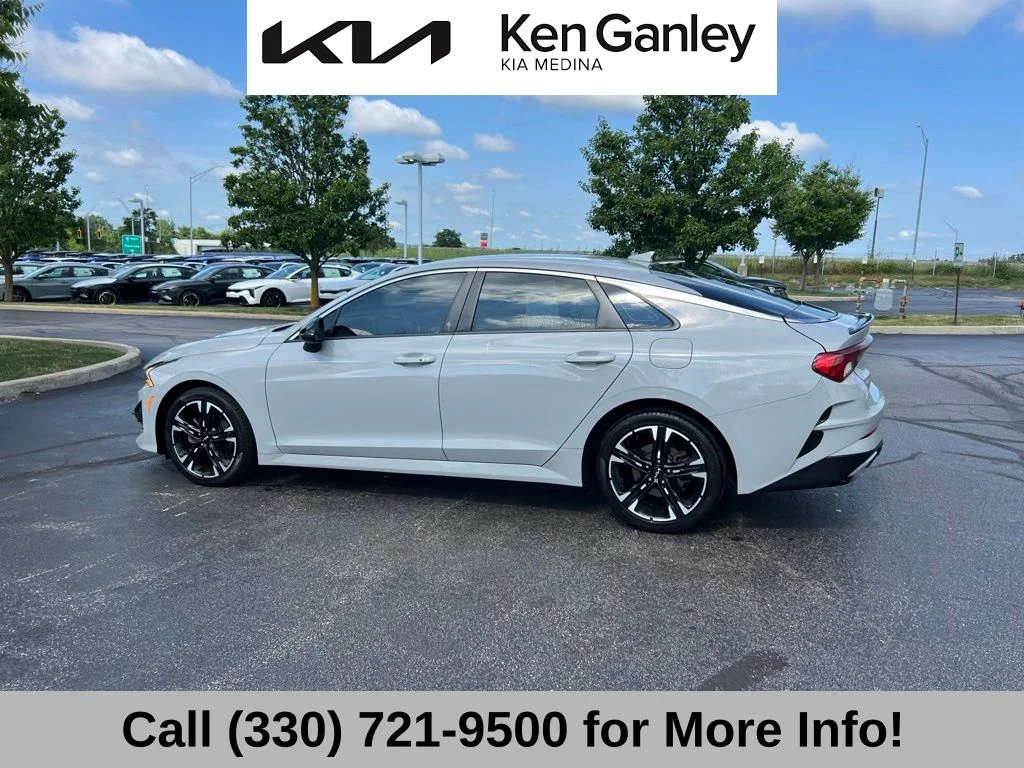 Certified Used 2023 Gray Kia GT-Line image 9