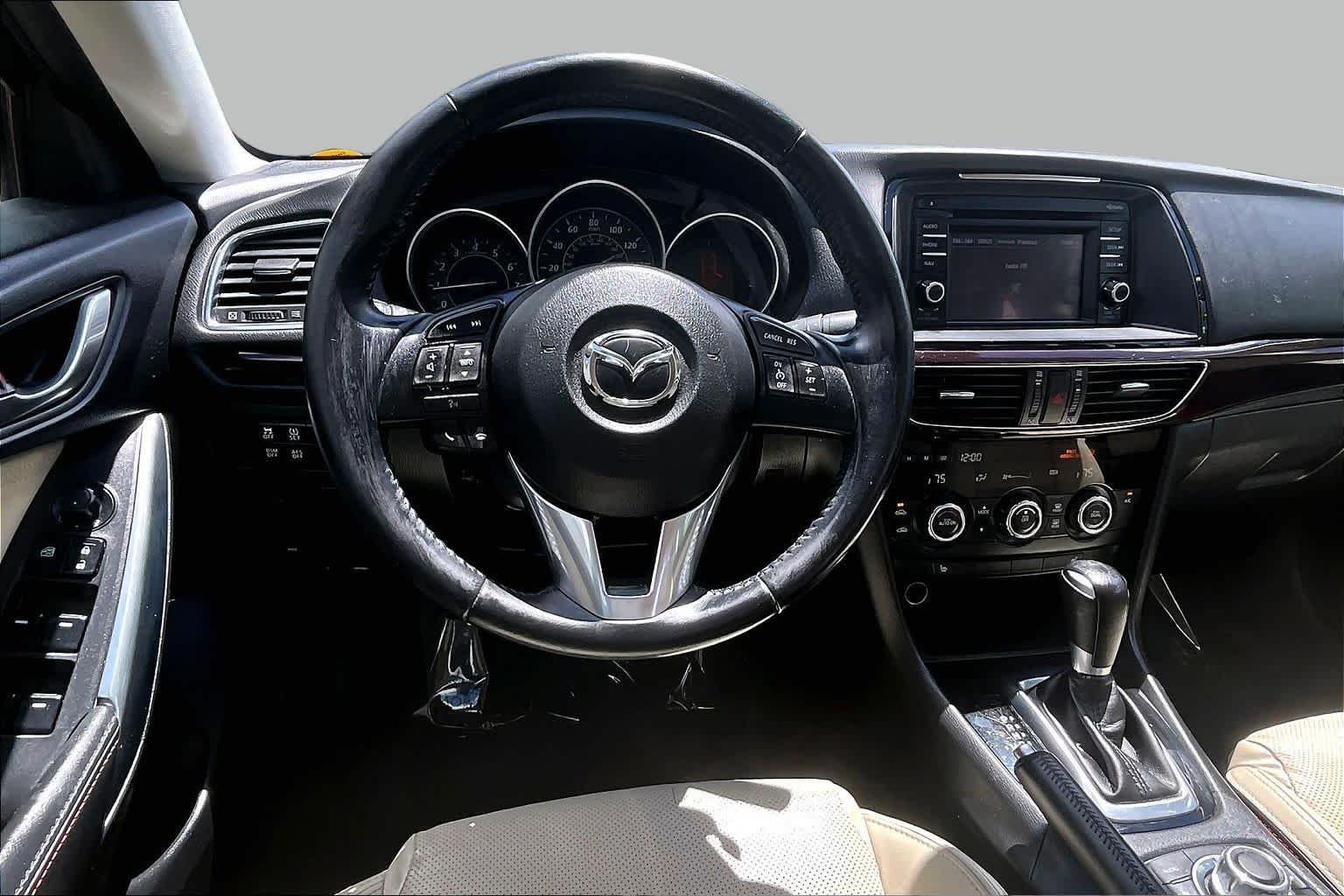 Used 2015 Soul Red Metallic Mazda i Grand Touring image 5