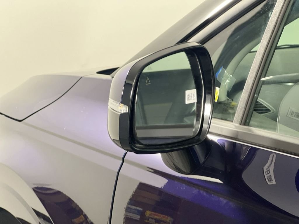 New 2026 Deep Chroma Blue Kia LXS image 11