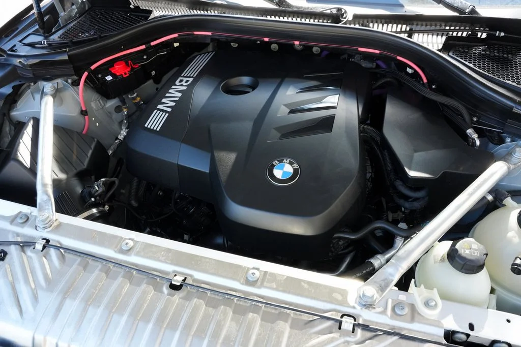Used 2025 Gray BMW 30 xDrive image 69
