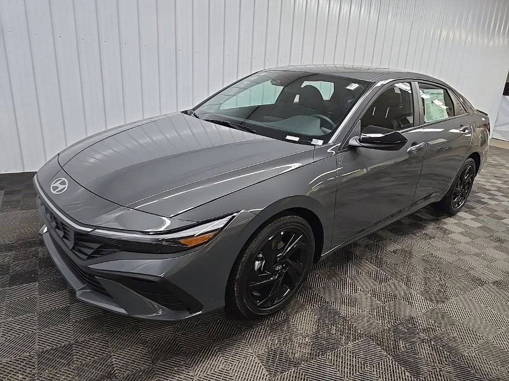 New 2026 Gray Hyundai SEL Sport image 8