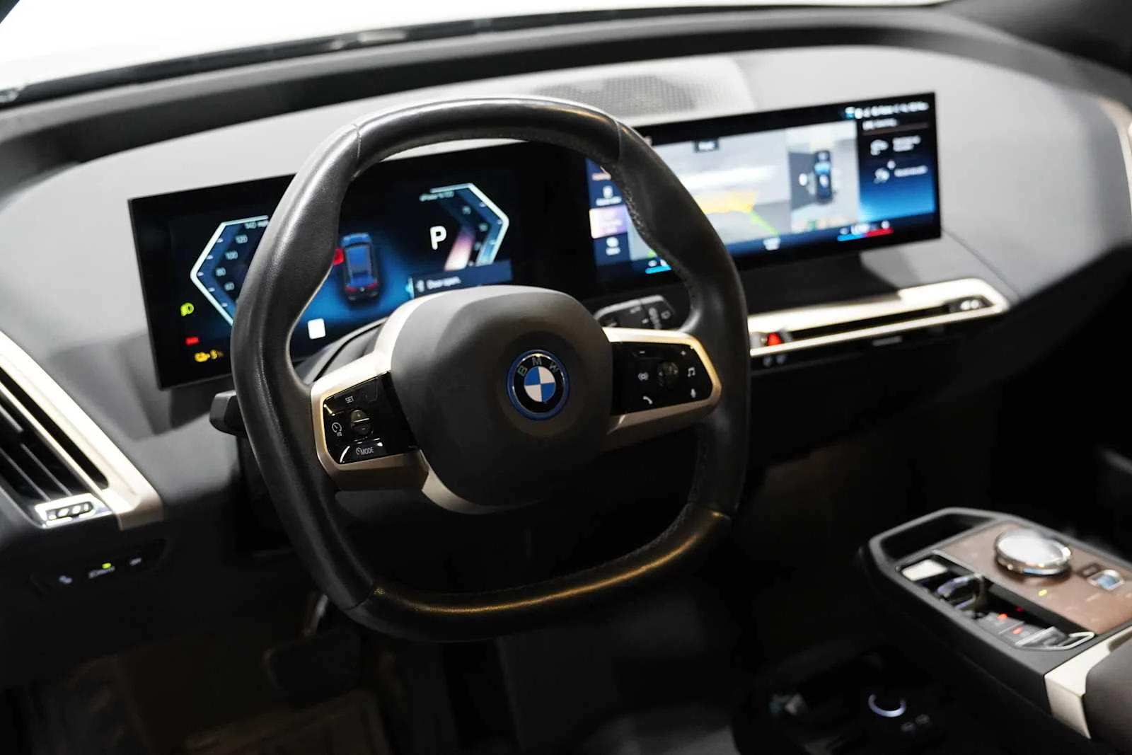Certified Used 2023 Black Sapphire Metallic BMW xDrive50 image 10