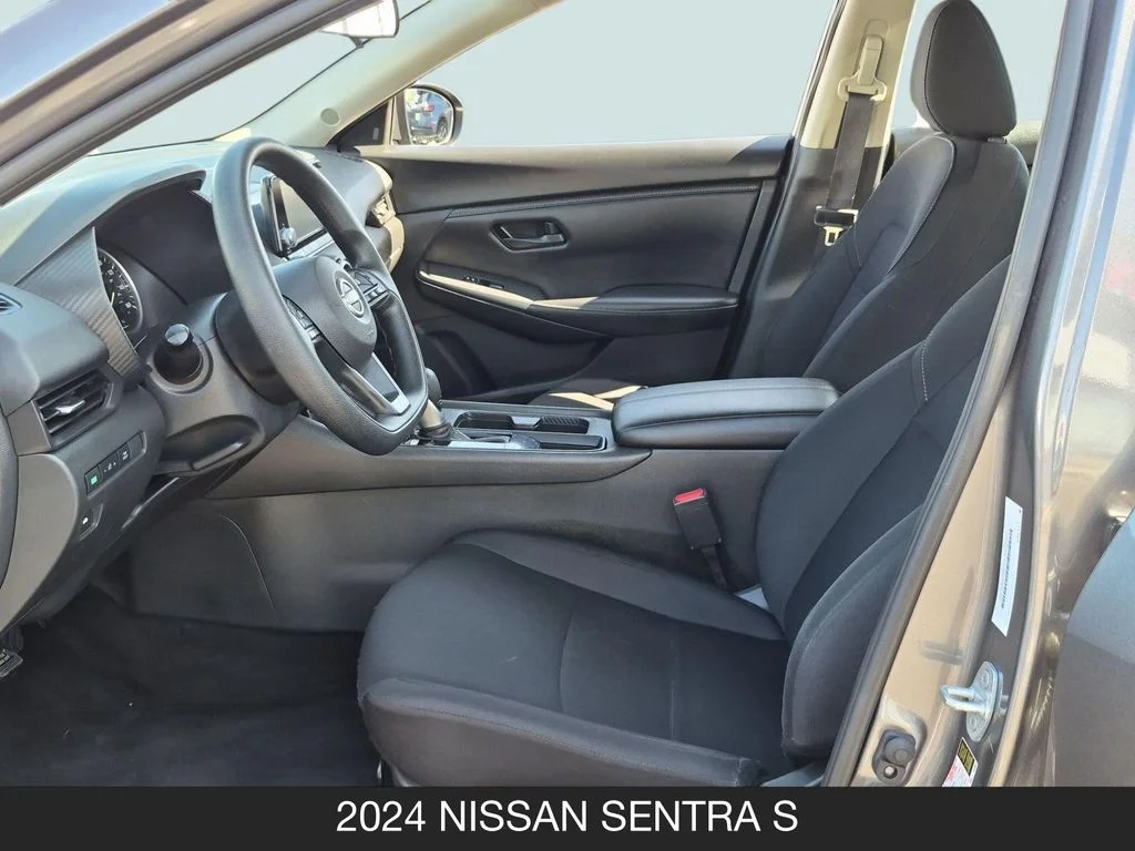 Used 2024 Gray Nissan S image 14