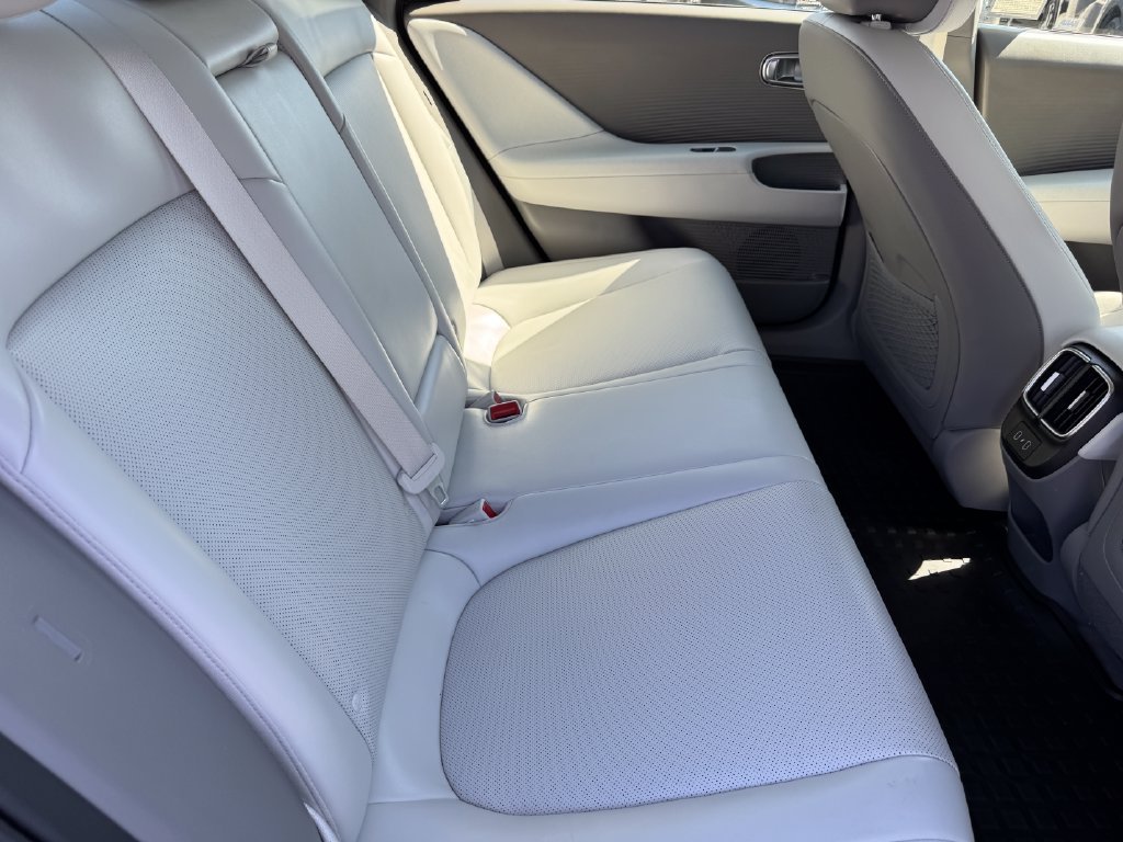 2023 Hyundai IONIQ 6 SEL - Photo 13