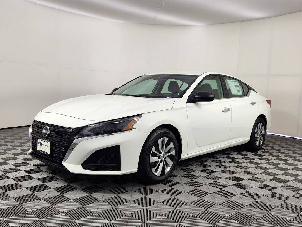 2025 Nissan Altima