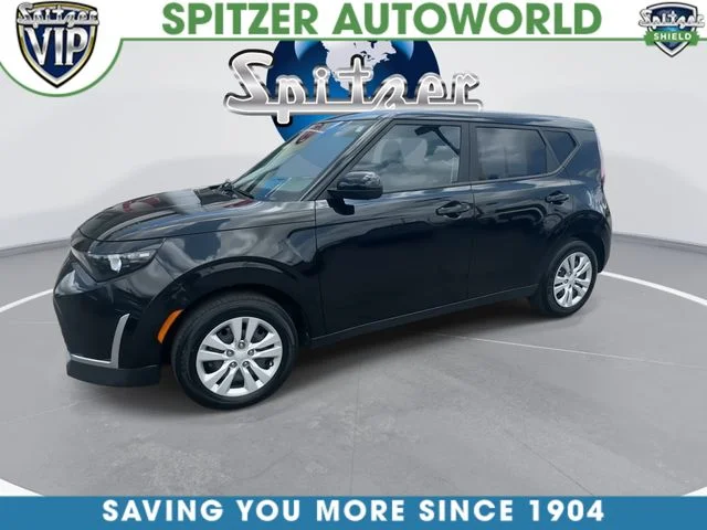 Used 2025 Black Kia LX image 4