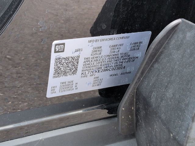 Used 2024 Mosaic Black Metallic Chevrolet ACTIV image 34