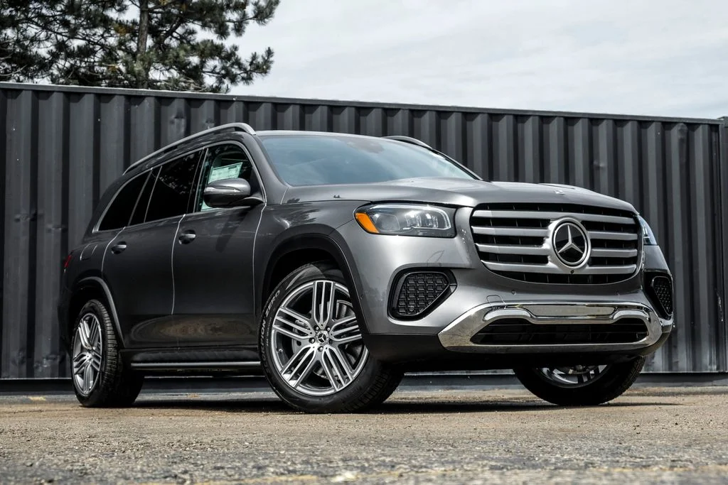 2026 Mercedes-Benz GLS GLS 450 4MATIC's photo