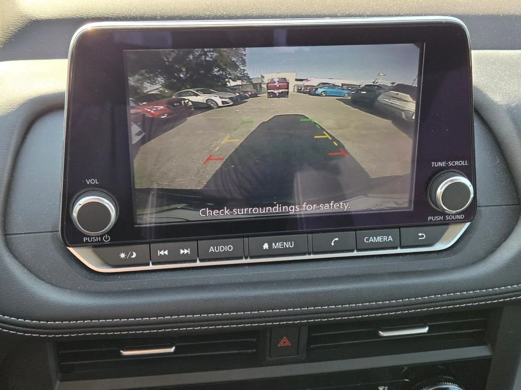 Used 2023 Black Nissan S image 16