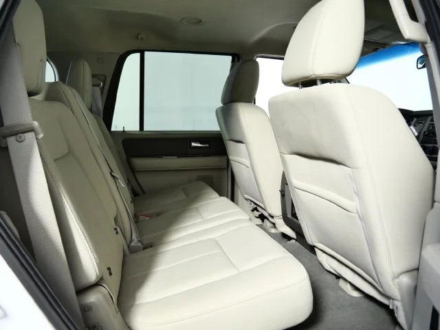 Used 2014 White Ford XL image 11