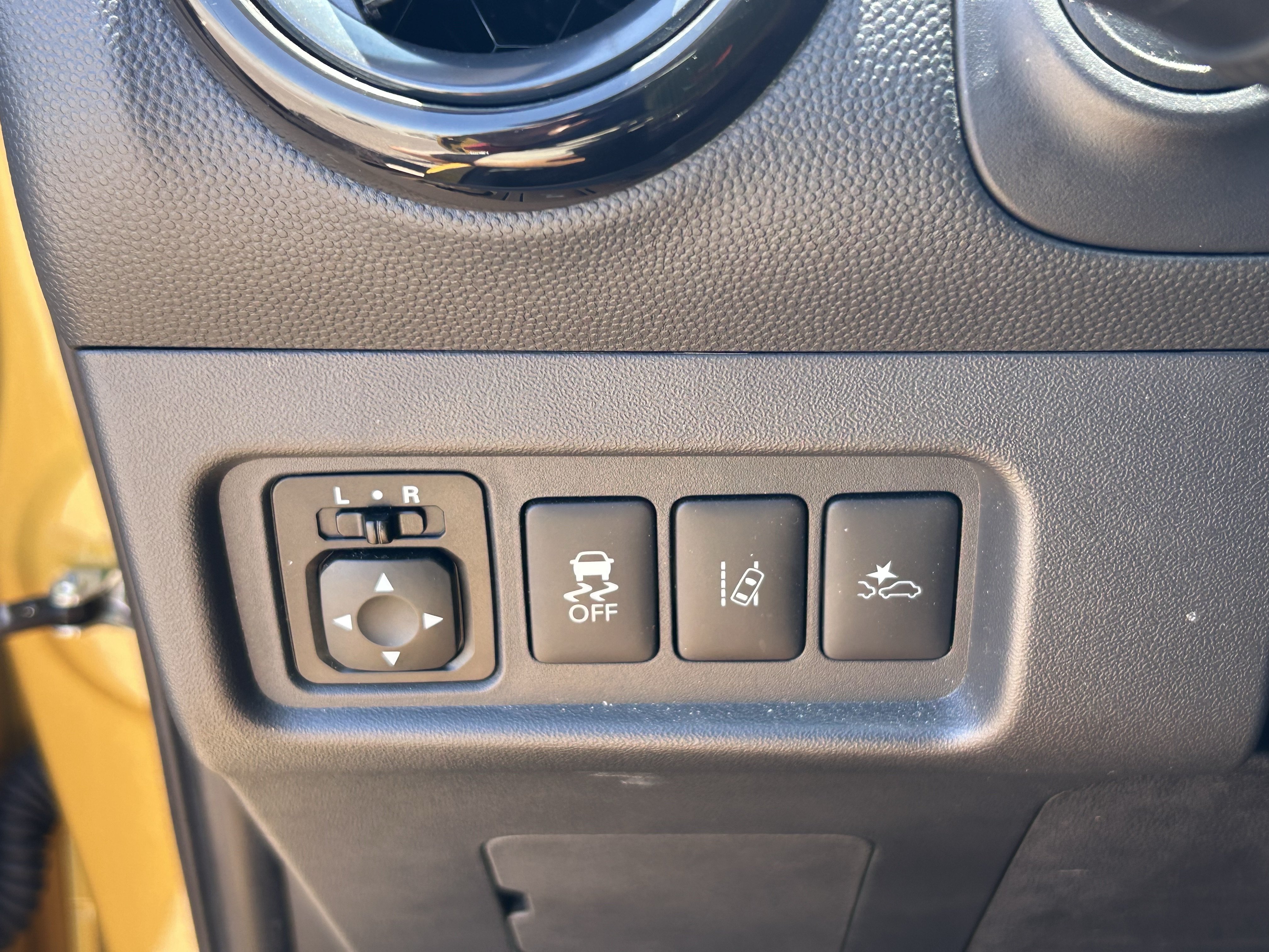 2024 Mitsubishi Mirage Black Edition - Photo 19