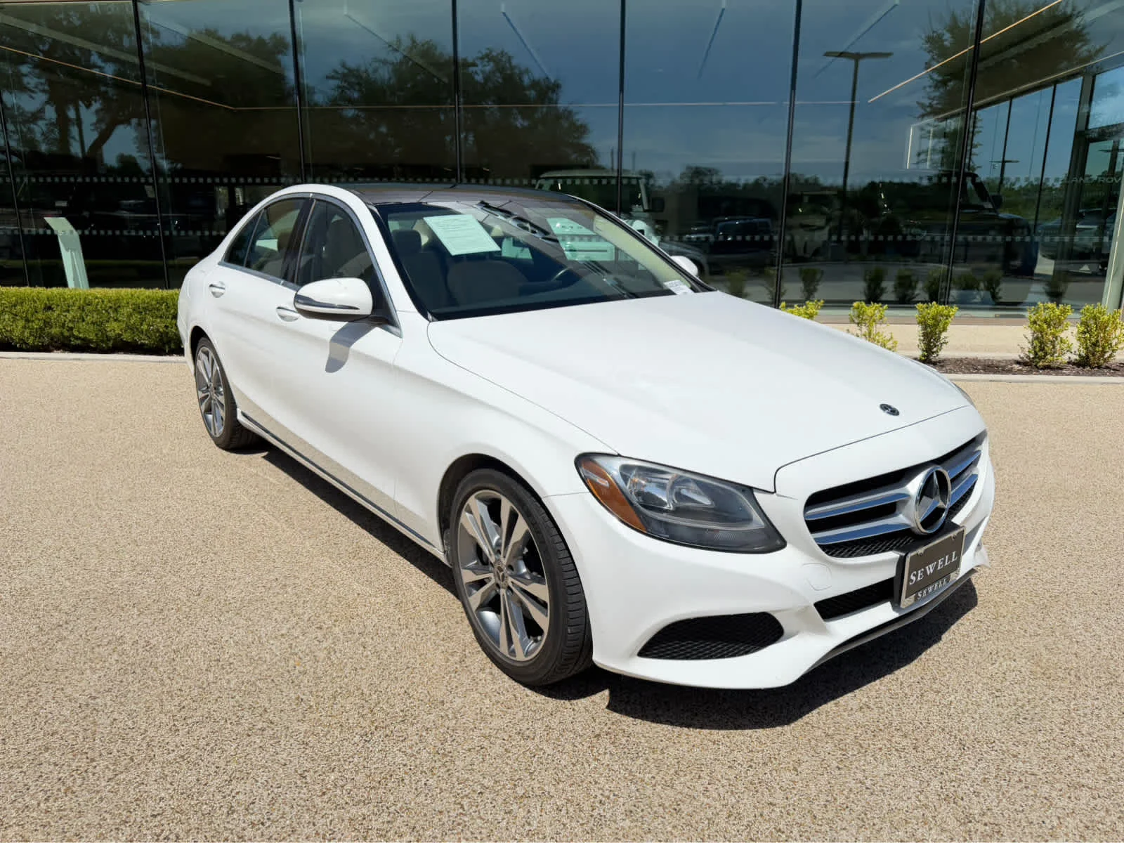Used 2018 Polar White Mercedes-Benz C 300 image 3