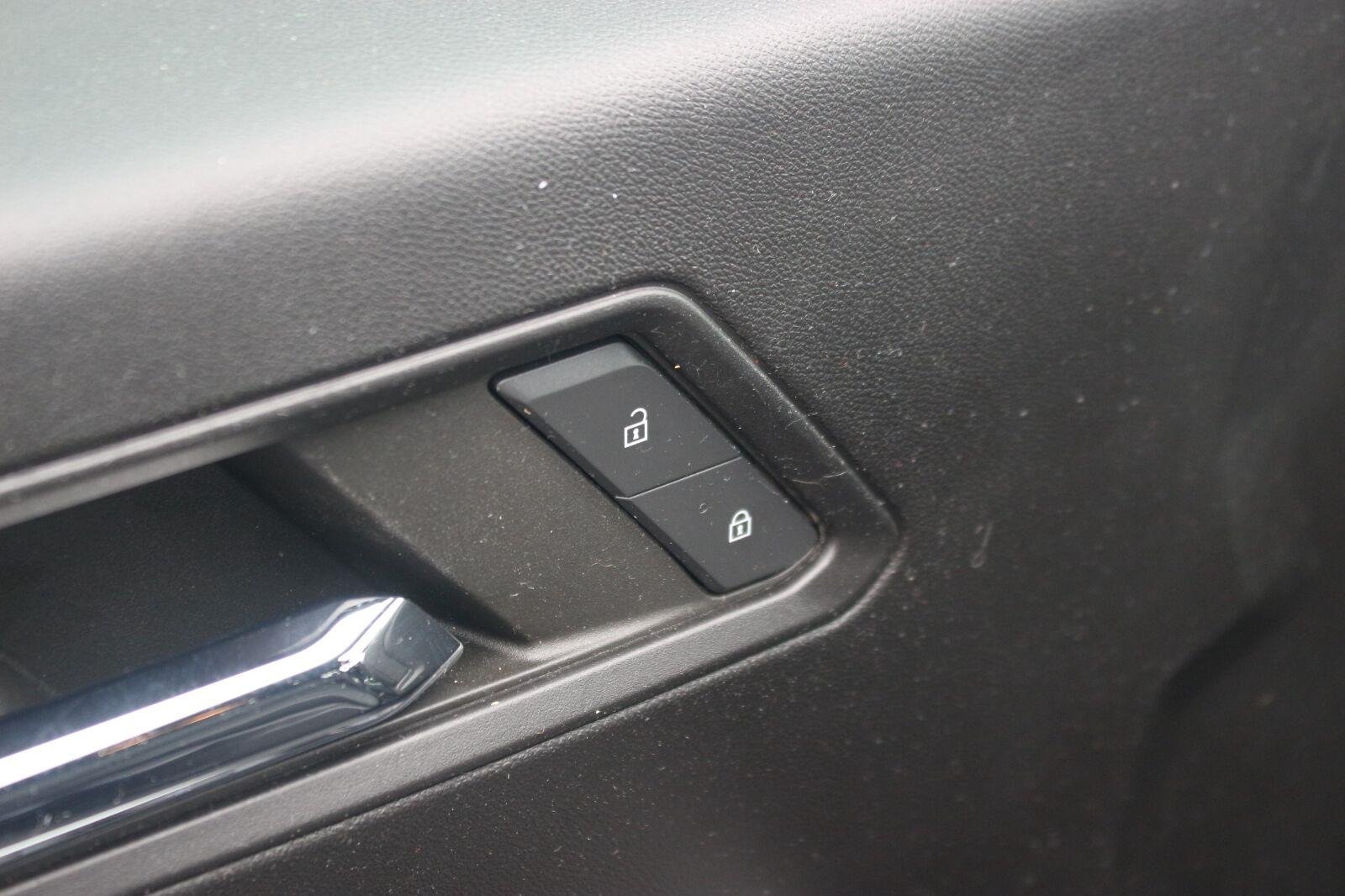 Used 2024 Summit White Chevrolet LT image 14