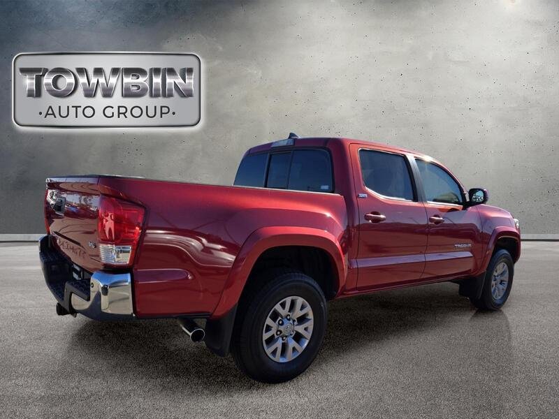 Used 2017 Barcelona Red Metallic TOYOTA SR5 DOUBLE CAB 5