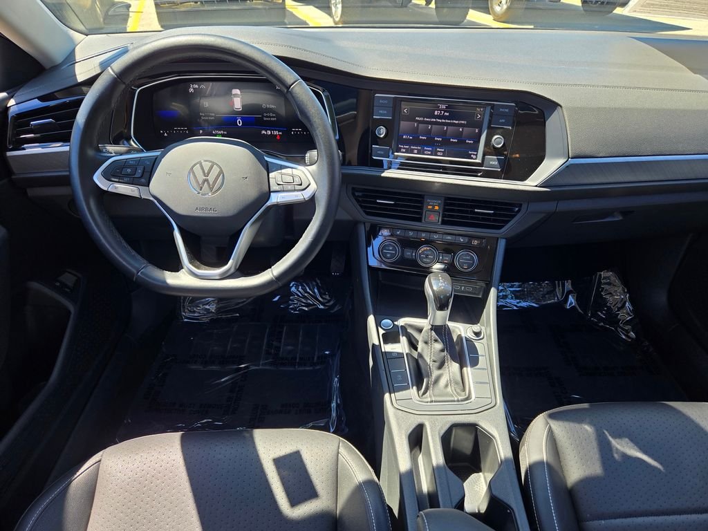 2024 Volkswagen Jetta SE - Photo 20
