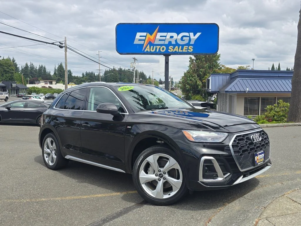 2022 Audi Q5 Premium Plus