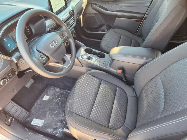 New 2026 Oxford White Ford Active® image 14