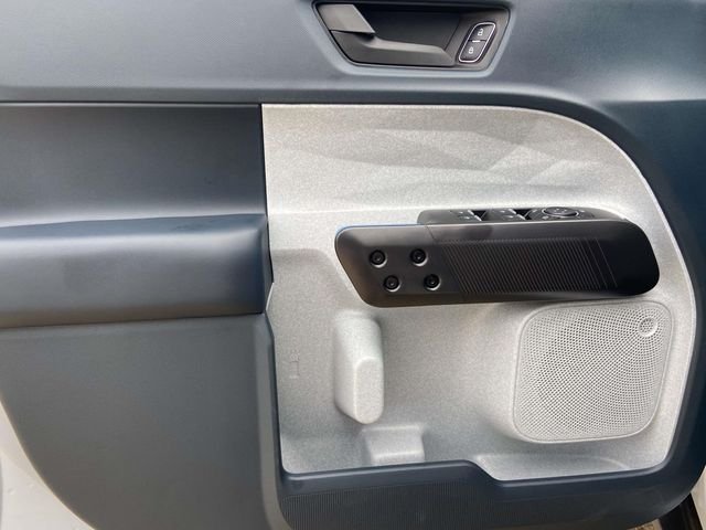 New 2026 Oxford White Ford XLT image 32