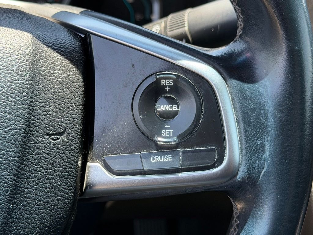 Used 2018 White Honda EX-T image 15