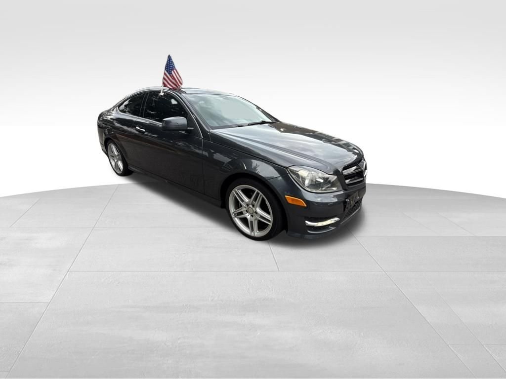 Used 2014 Gray Mercedes-Benz C 250 image 7