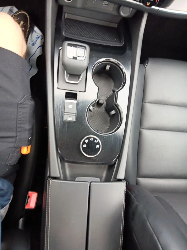 Used 2023 Gun Metallic Nissan SV image 24