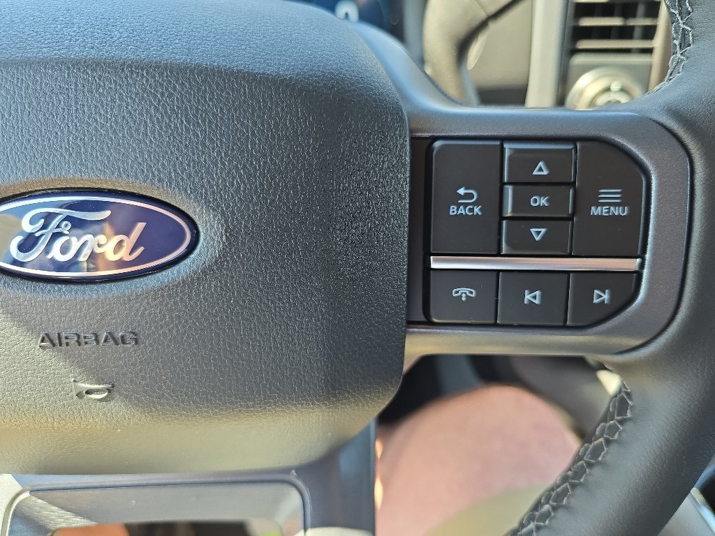 New 2026 Agate Black Metallic Ford XLT image 17