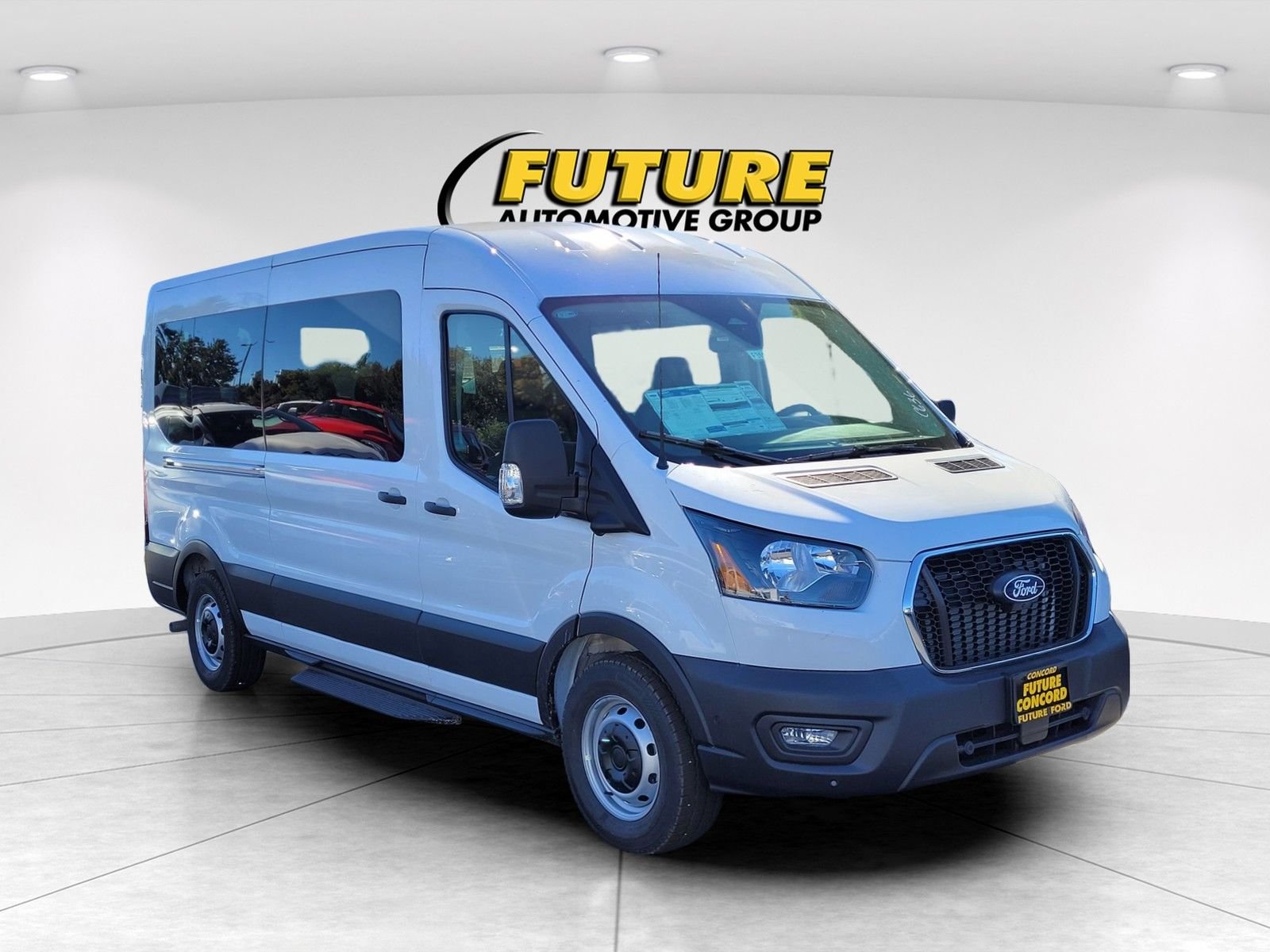 2026 Ford Transit 350 XL Med Roof Sliding Pass. 148's photo