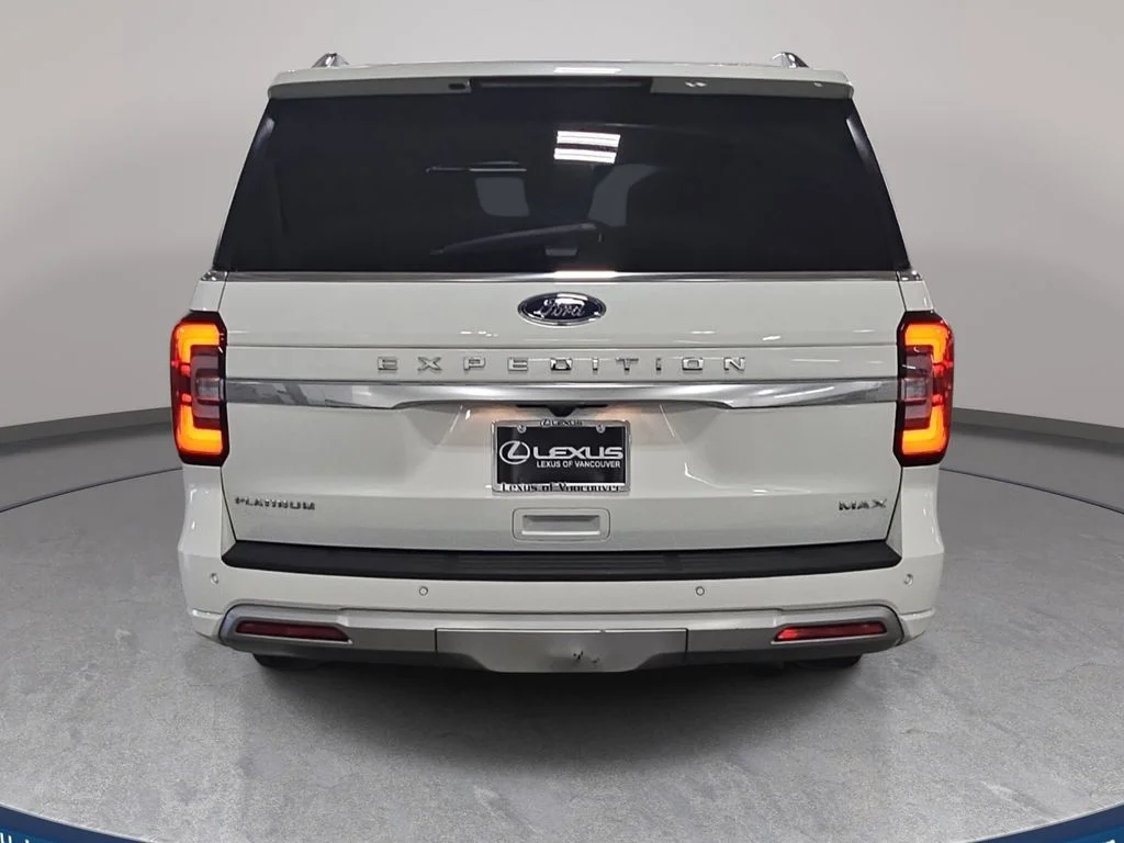 Used 2023 White Ford Platinum image 7