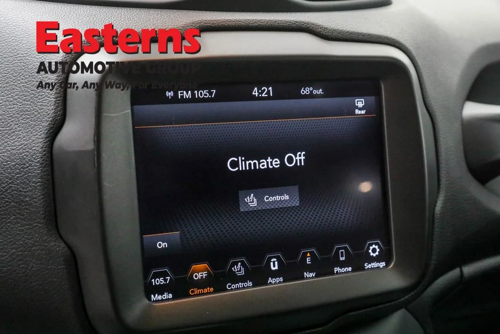 Used 2021 White Jeep Limited image 19