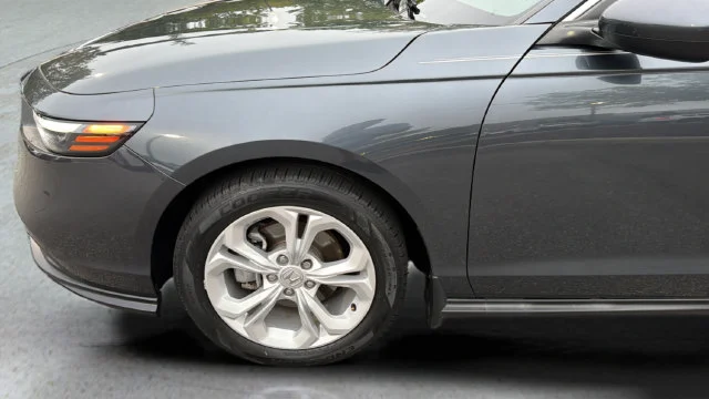 Used 2023 Gray Honda LX image 35
