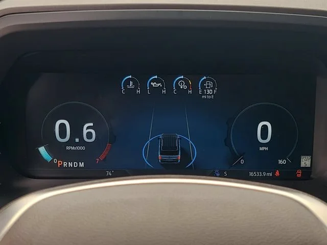 Used 2022  Ford King Ranch image 27