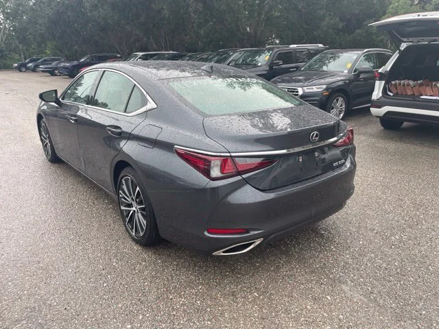 Certified Used 2025 Gray Lexus ES 350 image 4