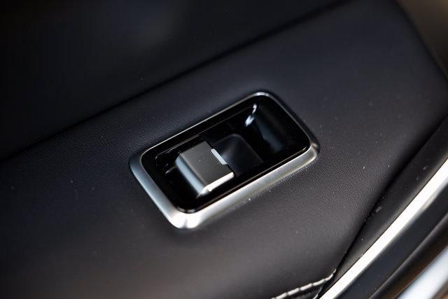 2026 Jaguar F-Pace R-Dynamic S - Photo 26