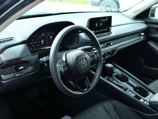 2025 Honda Accord SE - Photo 59