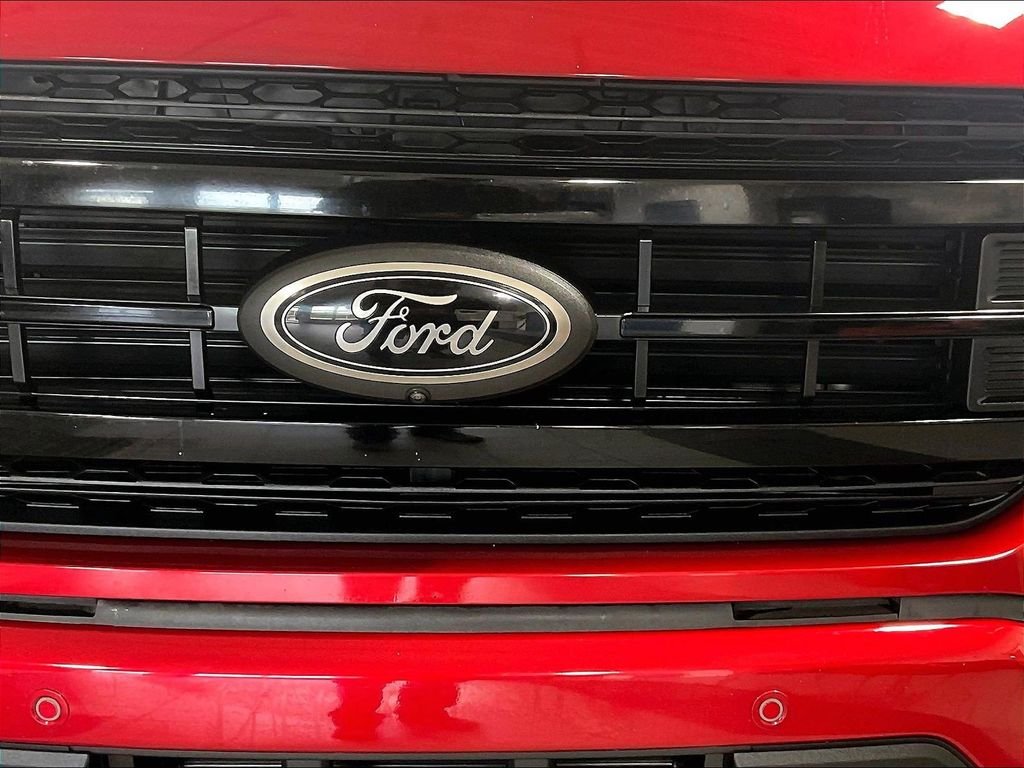 Used 2023 Red Ford Platinum image 33