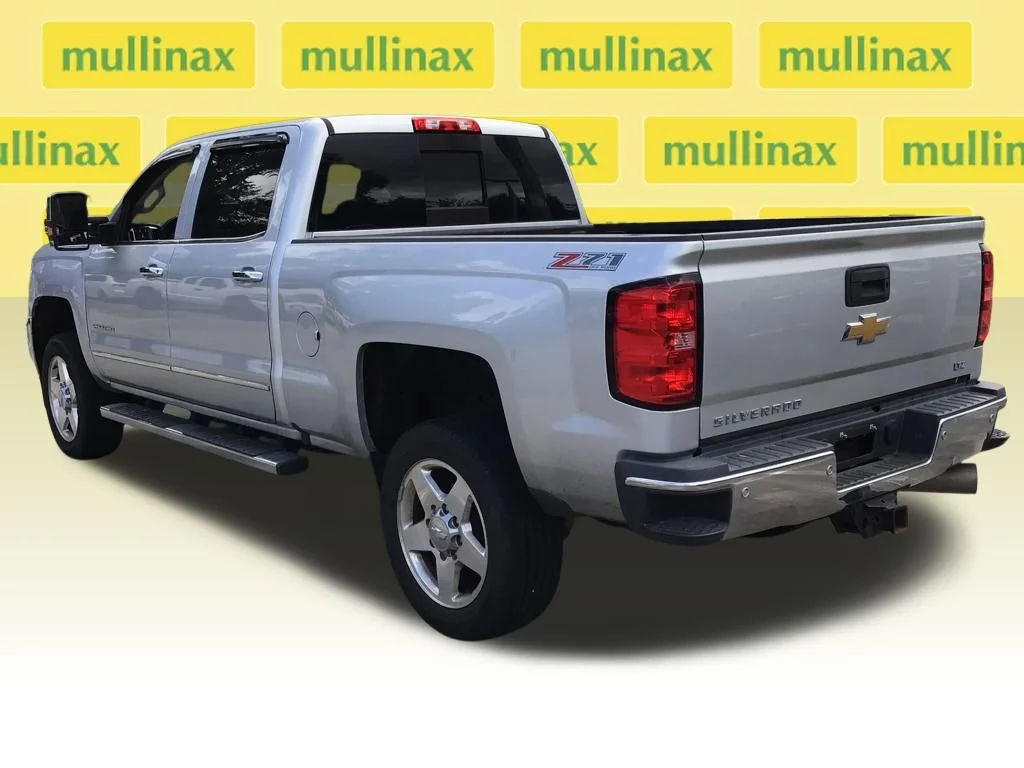 Used 2015 Silver Chevrolet LTZ image 15