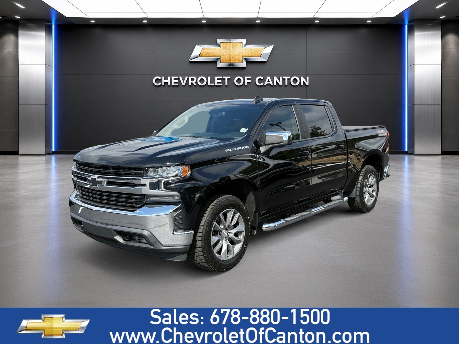 Used 2022 MOSAIC BLACK METALLIC Chevrolet LT image 1