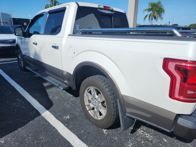 Used 2015  Ford Lariat image 1