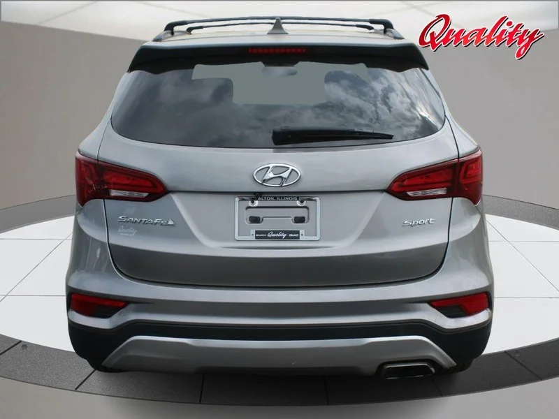 Used 2018 Mineral Gray Hyundai 2.4L image 4