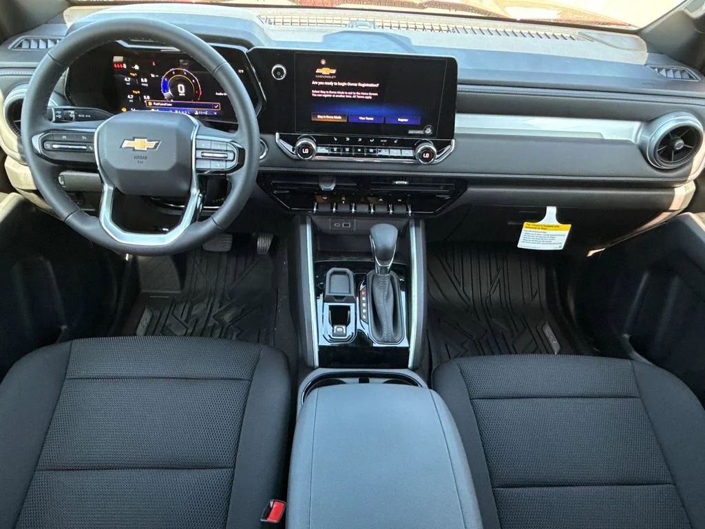 2026 Chevrolet Colorado LT - Photo 17