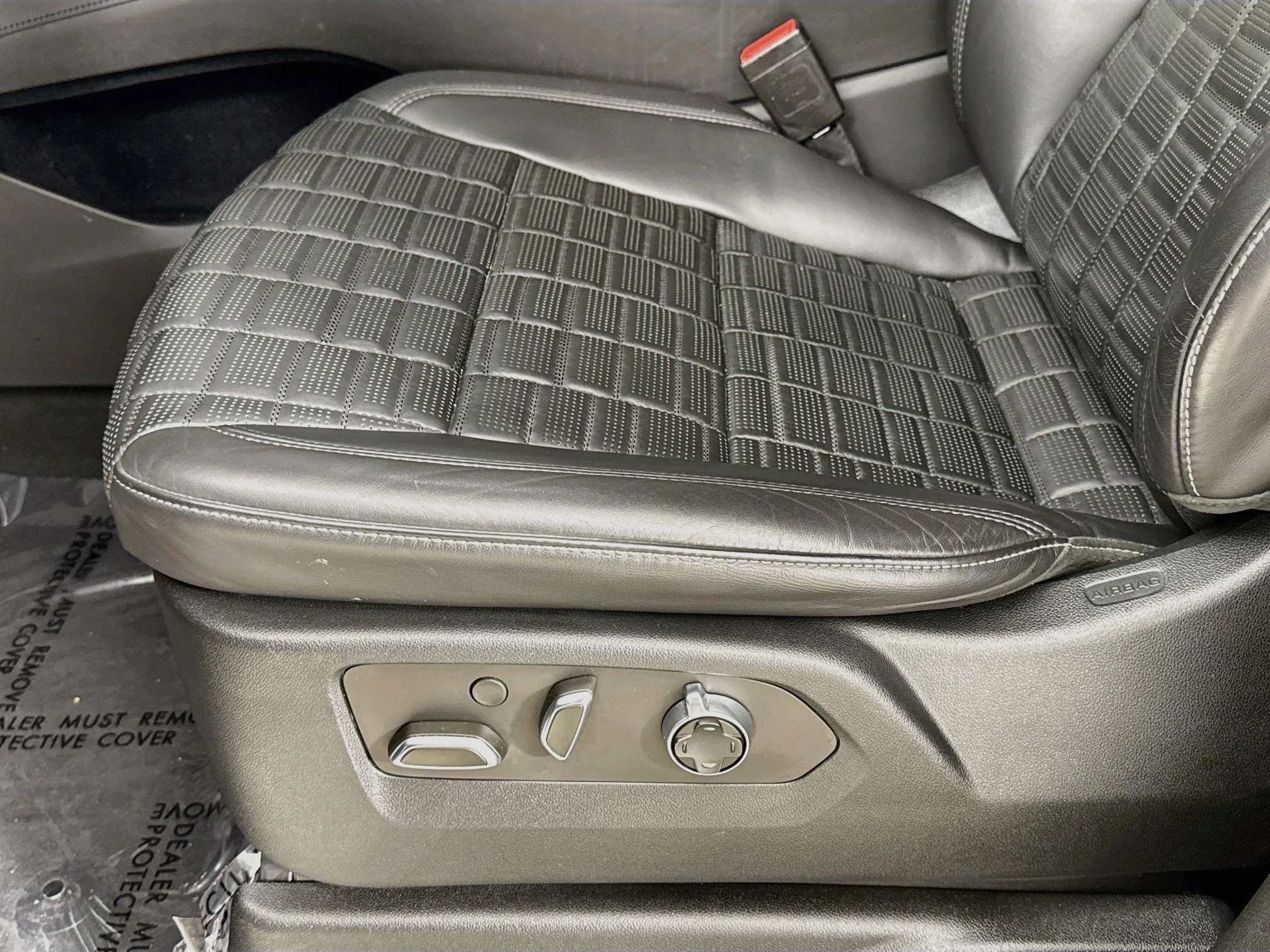 Used 2021 BLACK RAVEN Cadillac Sport Platinum image 22