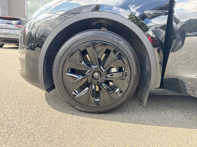 Used 2022 Black Tesla Long Range image 28