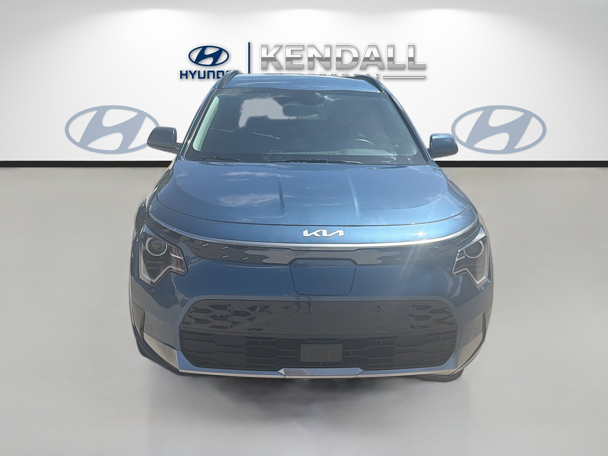 Used 2024 Kia Niro Wind with VIN KNDCR3L17R5115915 for sale in Miami, FL