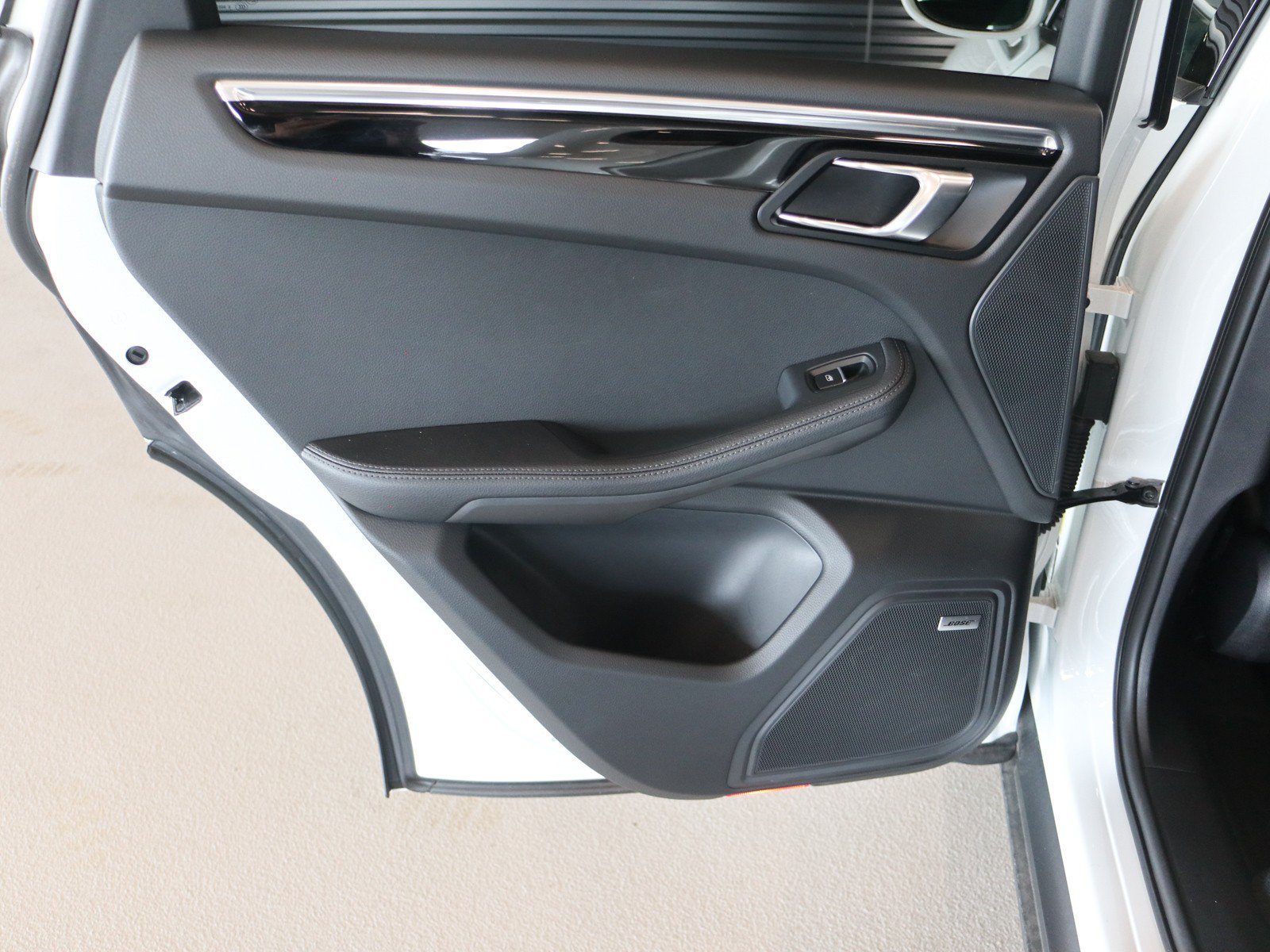 Certified Used 2026 White Porsche  image 25