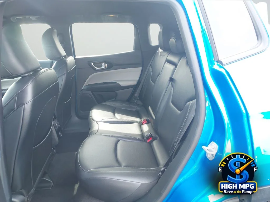 Used 2025 Blue Jeep Limited image 31